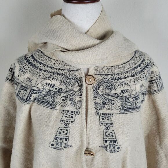 Vintage Mayan Calendar Poncho Cape Cream Wool Shawl Fringe Rustic Ethnic 70s - Picture 5 of 9